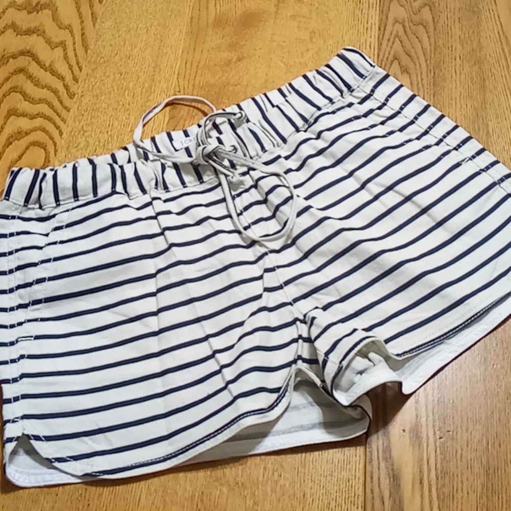J.CREW Womens Shorts NEW XS BLACK CREME CREAM Yoga  Athleticwear LINEN BLEND